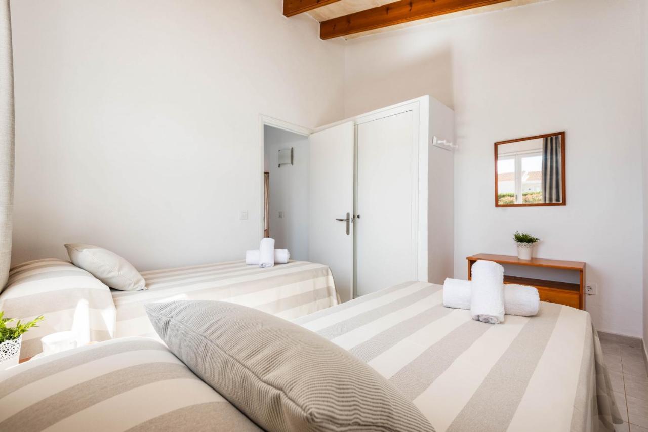 Rimar 4, 2 Bedroom Apartment, Cap D'Artrutx Кала-ен-Бош Екстер'єр фото