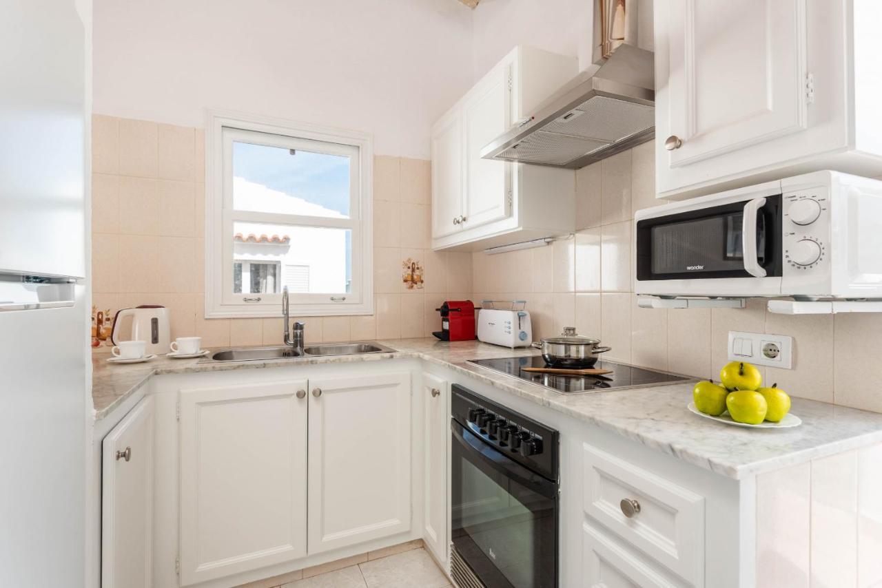 Rimar 4, 2 Bedroom Apartment, Cap D'Artrutx Кала-ен-Бош Екстер'єр фото